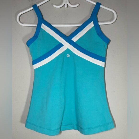 Lululemon Activewear Blue Tank Top - Picture 2 of 4